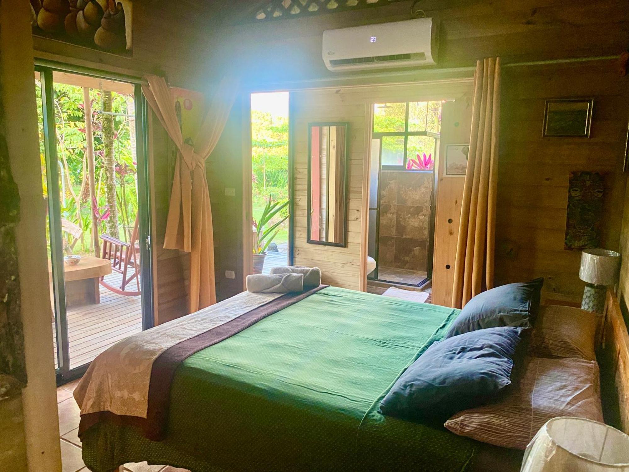 Uvita Oasis Retreat With Villa Cabins And Apartment Buitenkant foto